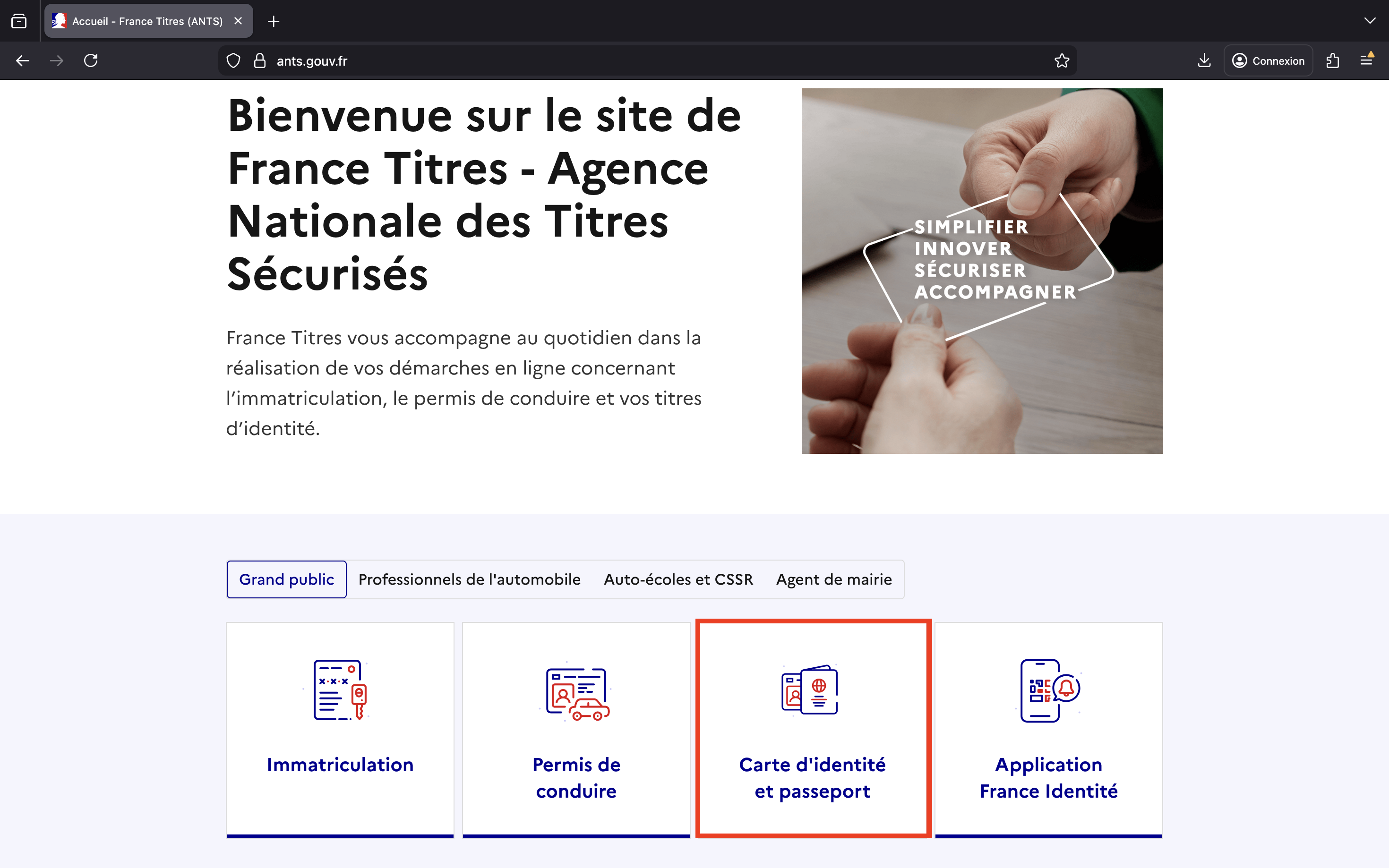 Bouton carte d’identité et passeport